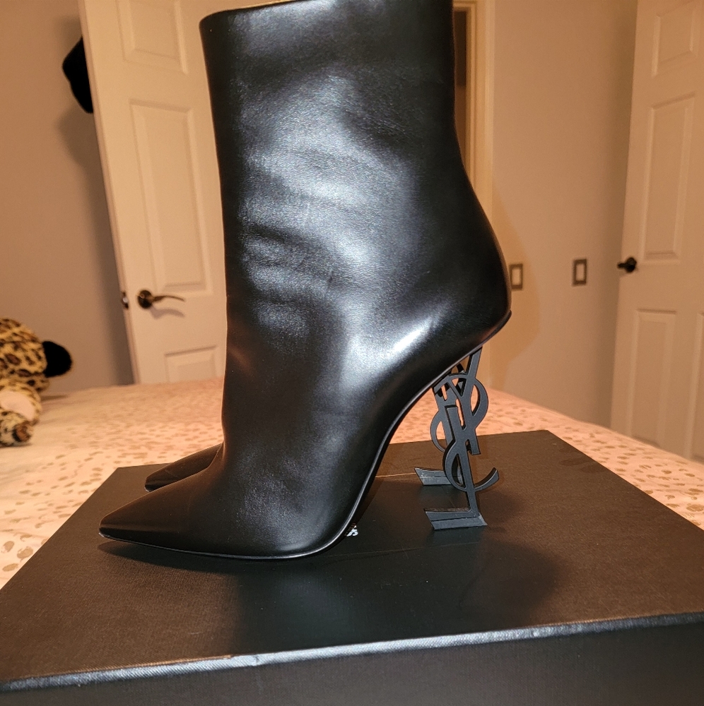 YSL Womens Leather Boots Size 39.5
